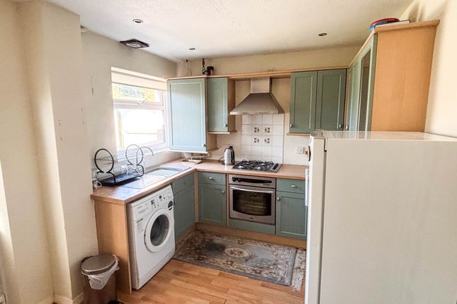 10 Outerwyke Gardens, Felpham, Bognor Regis photo 4