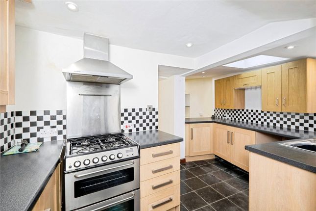 3, Rosevean Road, Cornwall photo 3