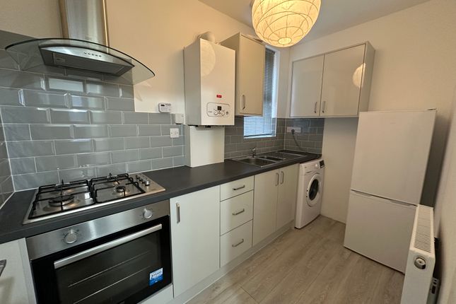 Flat 3, Manchester photo 5