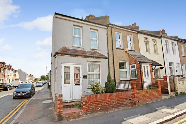 Thumbnail End terrace house for sale in St. Vincents Road, Dartford