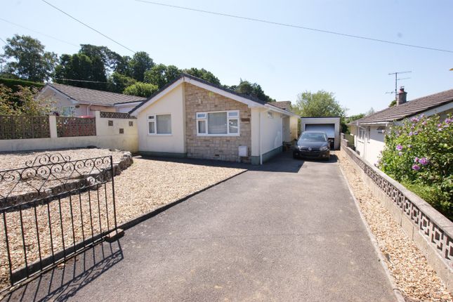 3-bed house on Oakdene, Corfe Mullen, £425,000