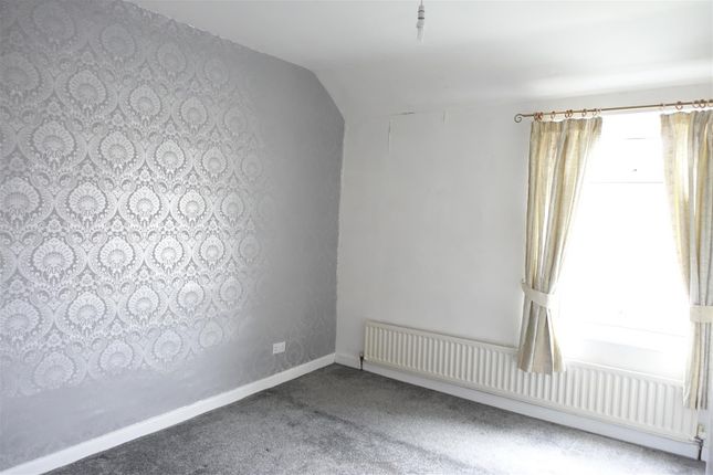 Terraced house to rent in Paxton Avenue, Carcroft, Doncaster