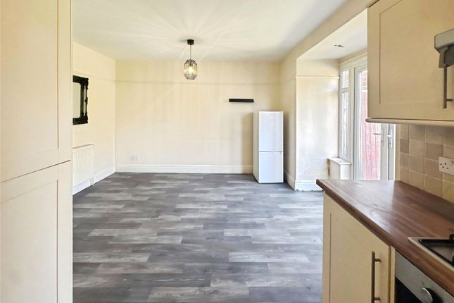 10, Rufford Road, Doncaster photo 4