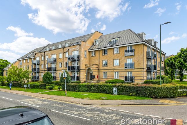 Thumbnail Flat for sale in Kingsmead Court, Constables Way, Hertford, Hertfordshire