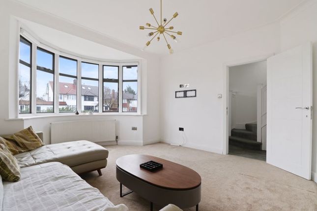 108, Imperial Drive, Harrow photo 4