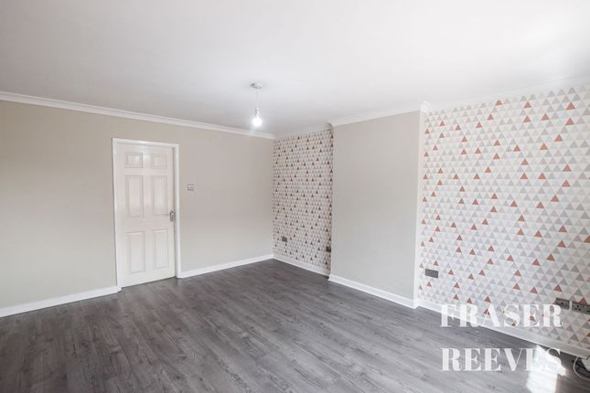 4, Wellington Close, Newton-Le-Willows photo 4