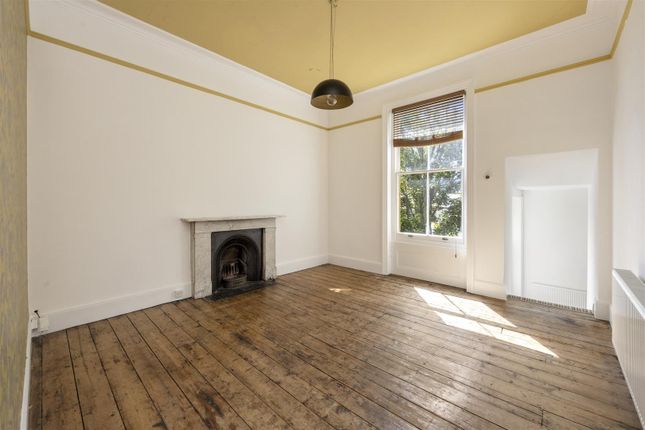 Flat 2, 24, Albert Road, Brighton photo 4