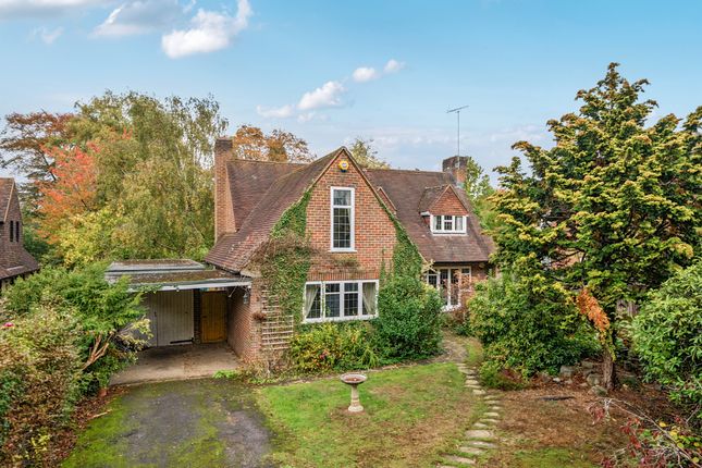 4-bed detached on Sandpit Lane, St. Albans, £2,000,000