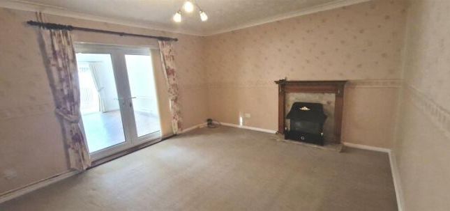 46, East Elloe Avenue, Spalding photo 2