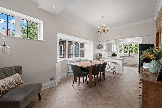 340, Cheadle Road, Leek photo 4
