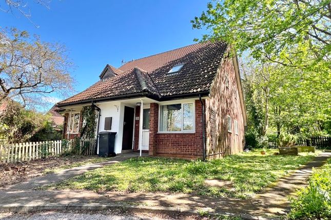 Thumbnail Terraced house for sale in Heather Close, Taunton