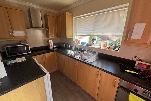 4, Ashley Close, Blackpool photo 5