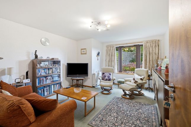9, Naughton Place, Dundee photo 3