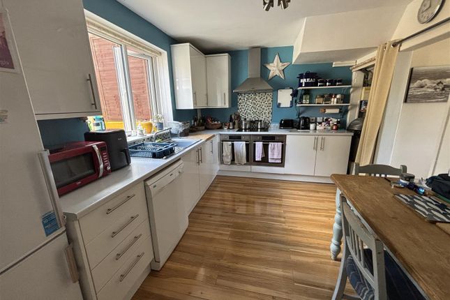 43, Kings Way, Lyme Regis photo 3