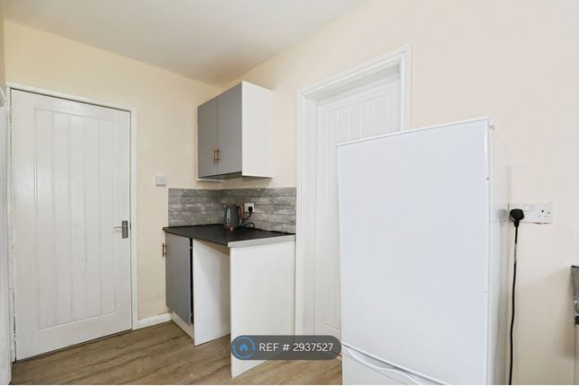 Springfields Road, Stoke-On-Trent photo 5