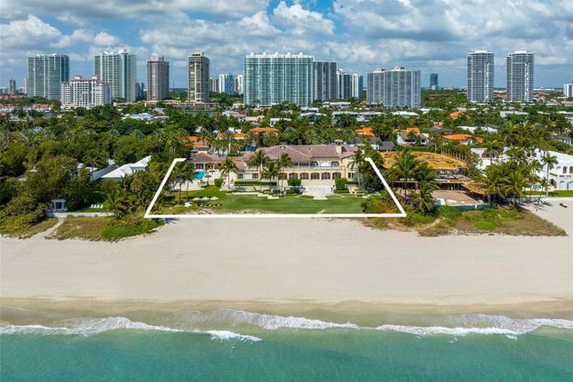 Villa for sale in 355 Ocean Blvd, Golden Beach, Fl 33160, Usa