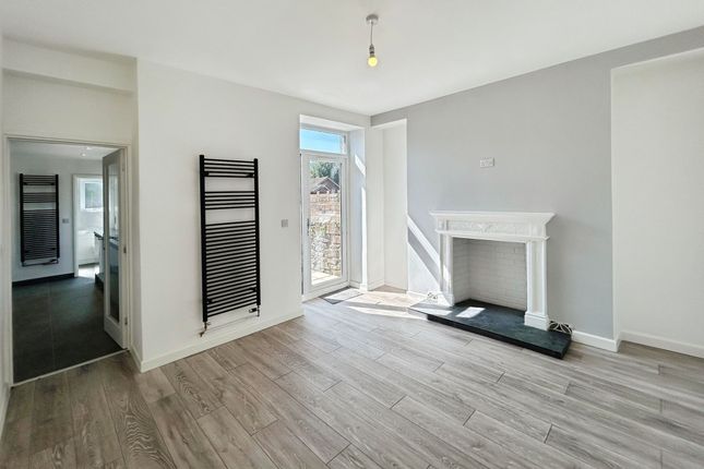 11 Maesmelyn Street, Port Talbot photo 2