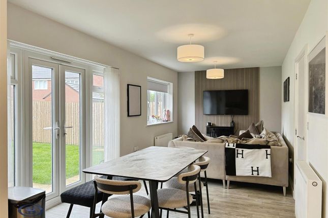 57, Lewis Way, Congleton photo 3