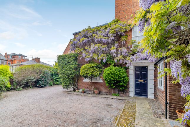 17, Swan Hill, Shropshire photo 2