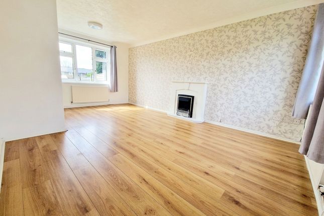 12 Dalebeck Walk, Manchester photo 2