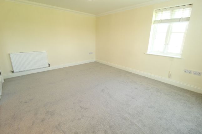 Flat to rent in East Close, Bury St. Edmunds
