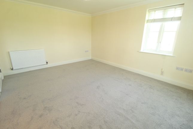52, East Close, Bury St Edmunds photo 3