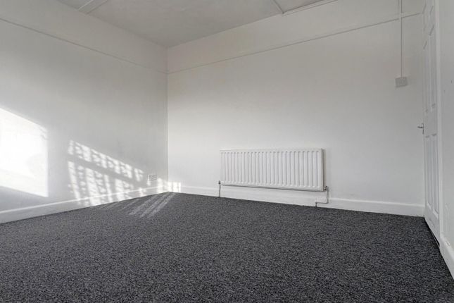 14, Greenwood Avenue, Portsmouth photo 2