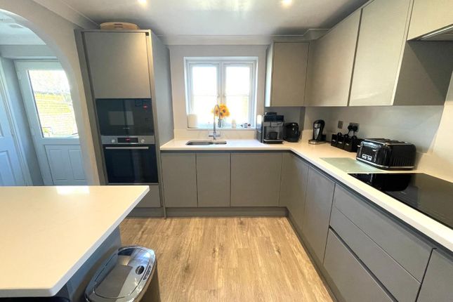 32, Walnut Grove, Shepton Mallet photo 4