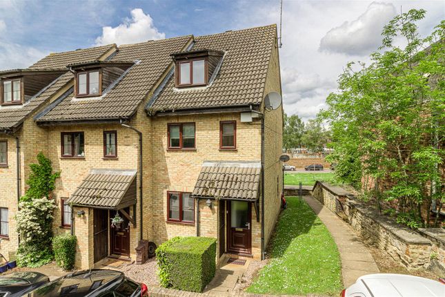 Thumbnail Flat for sale in The Wells, Finedon, Wellingborough