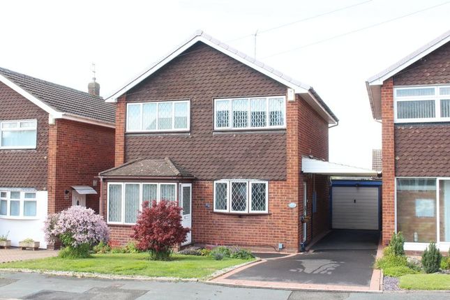 3 Bed Detached House For Sale In Florida Way Kingswinford