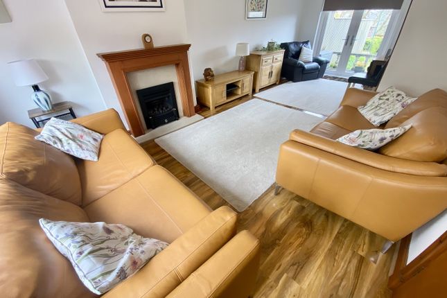 24, Brynteg, Swansea photo 2