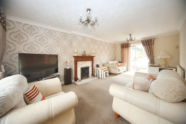 2 Woodrush Road, Wigan photo 2