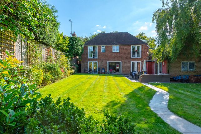 3, Reading Road, Berkshire photo 2