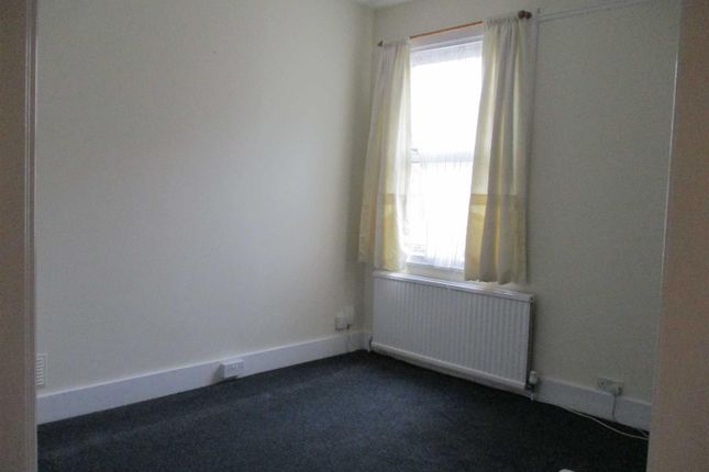 34b, Montague Road, Hounslow photo 3