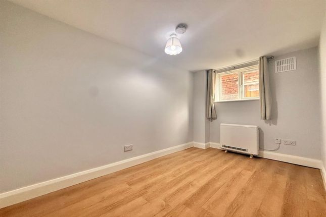 7, Flat 5, Buckhurst Road, Manchester photo 4