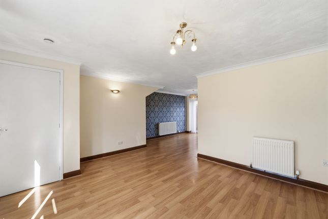 8, Kingswood Close, Nottingham photo 2
