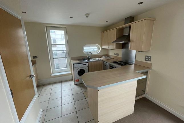 Maisonette to rent in Watkin Road, Leicester