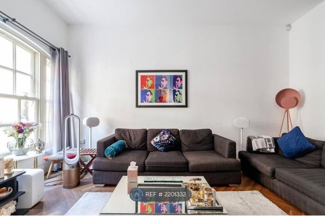 Thumbnail Room to rent in Shillibeer Place, London