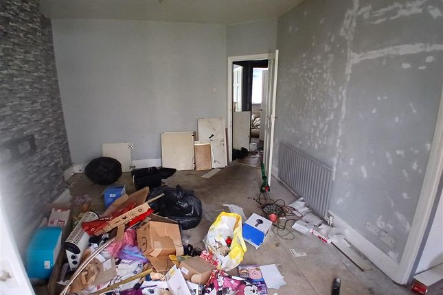16, Lisle Street, WALLSEND photo 4