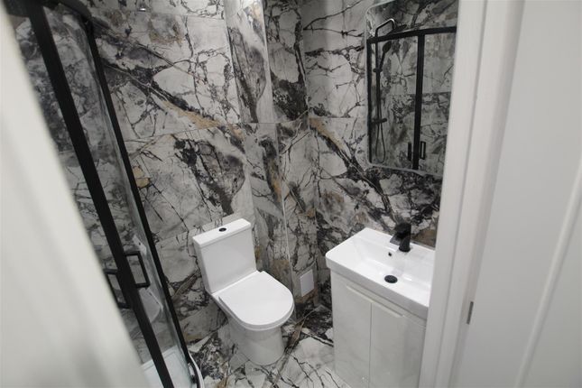 Flat 6, 2, Bakehouse Hill, Darlington photo 2