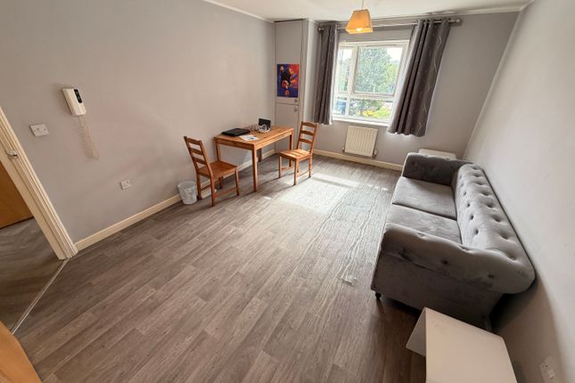 Cotton Court, 29, River View, NORTHAMPTON photo 4