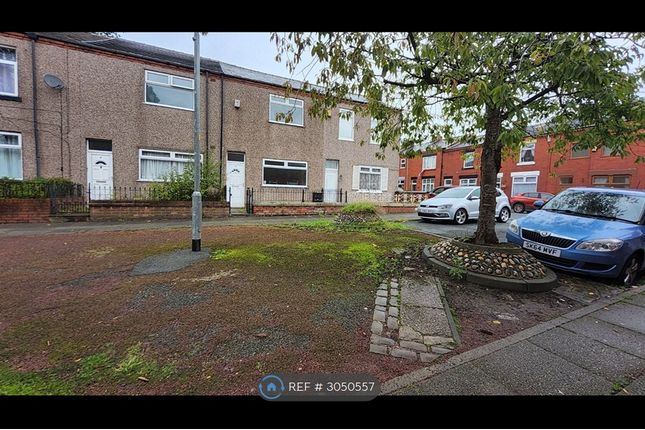 Salmon St, Wigan photo 2
