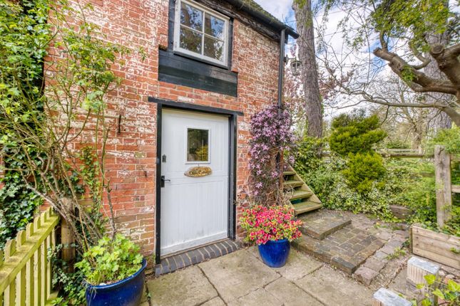 Thumbnail Cottage for sale in Hockley Road, Shrewley