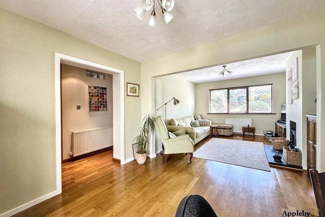 99, St Thomas Road, Trowbridge photo 4