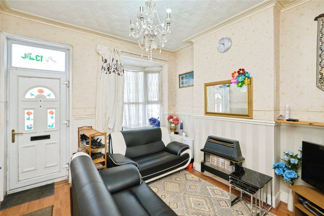 13, Roderick Road, West Midlands photo 2