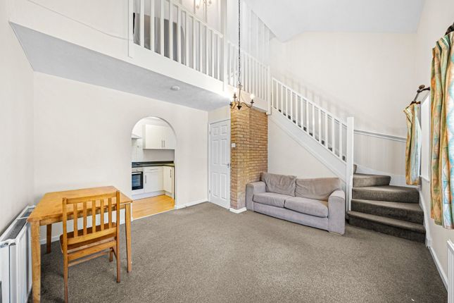 15, Kings Meadow View, West Yorkshire photo 2