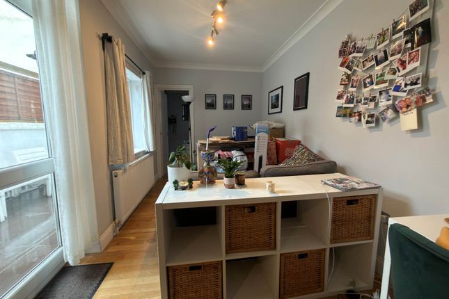 Ground Floor Flat, Blackstock Road, London photo 3