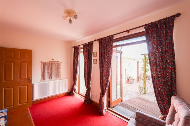 Flat 2, 9, Lostwithiel Street, Fowey photo 4