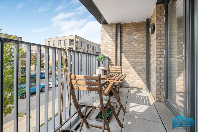 Flat 13, Aphrodite Court, 15, Dollis Valley Drive, Barnet photo 2