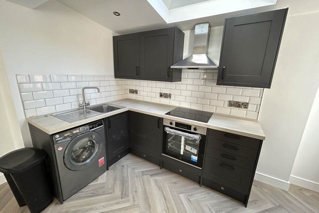 9a Castle Street, Aberystwyth Ceredigion photo 2